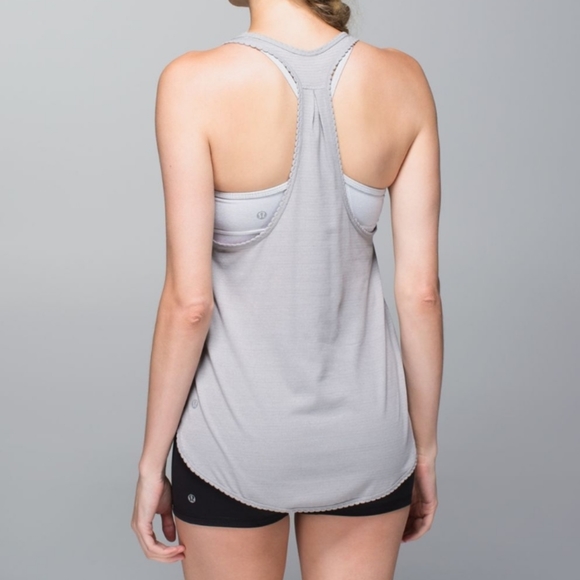 Lululemon 105F Singlet tank top sz 2 Grey - Picture 1 of 6